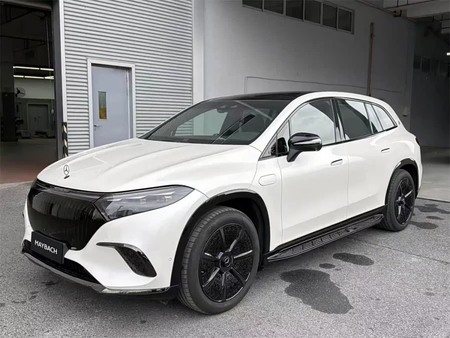 Mercedes Benz Maybach EQS SUV