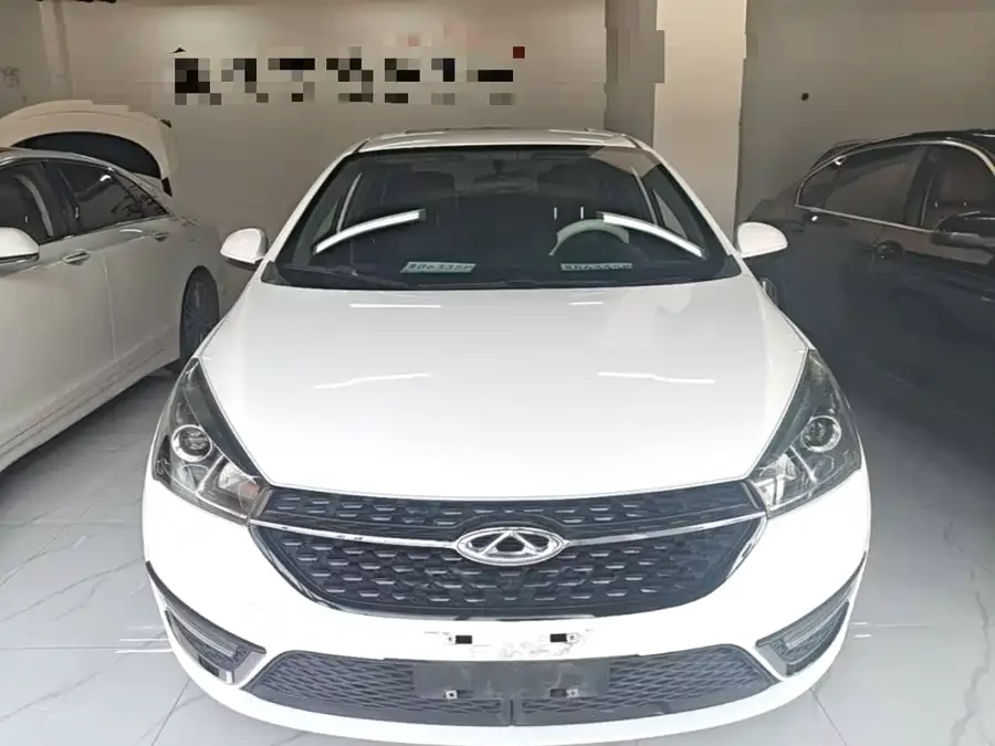 Chery Arrizo 5