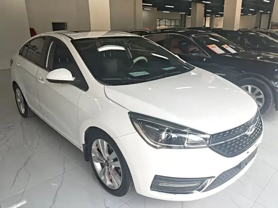 Chery Arrizo 5