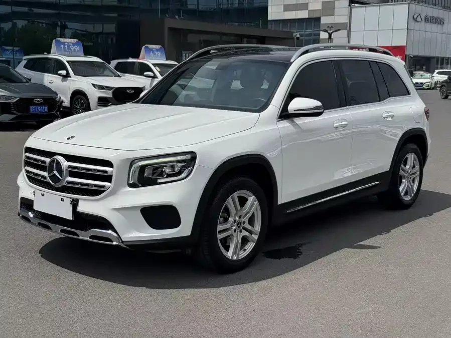 Mercedes Benz GLB