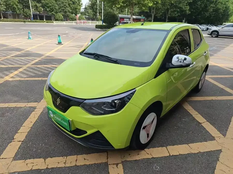 Jiangling Easy EV2