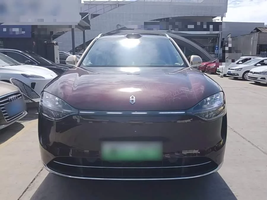 AITO Wenjie M9