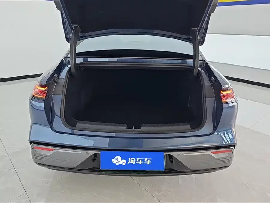 Geely Galaxy Star 8