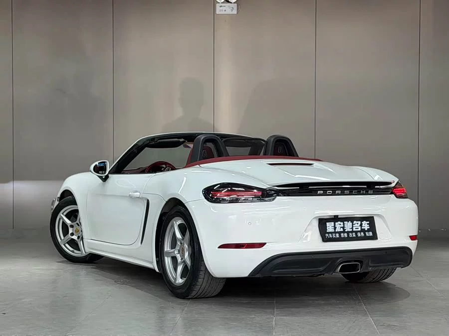 Porsche 718