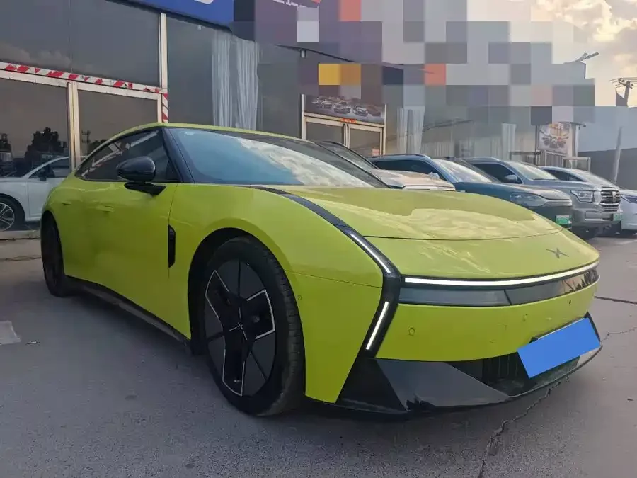 Xpeng P7