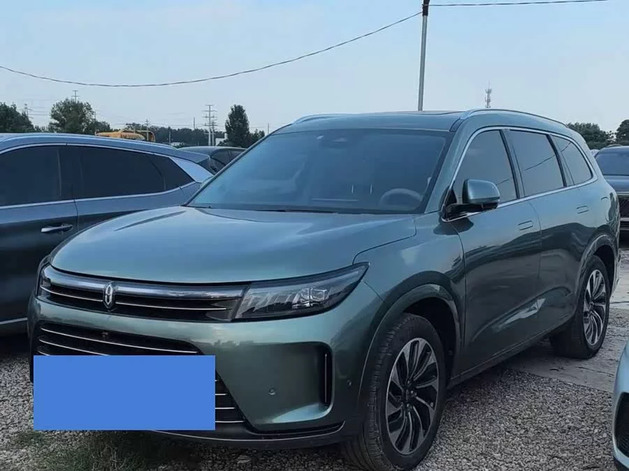 AITO Wenjie M7
