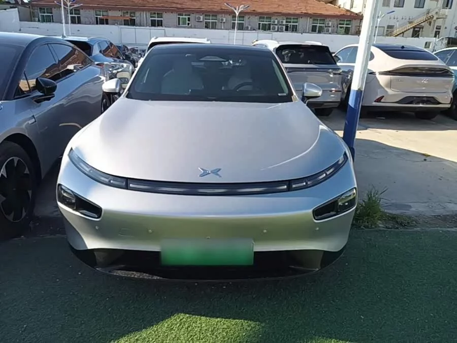 Xpeng P7