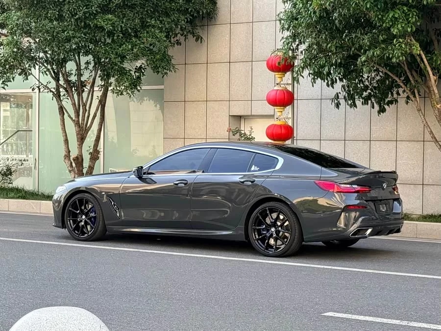 BMW 8 series