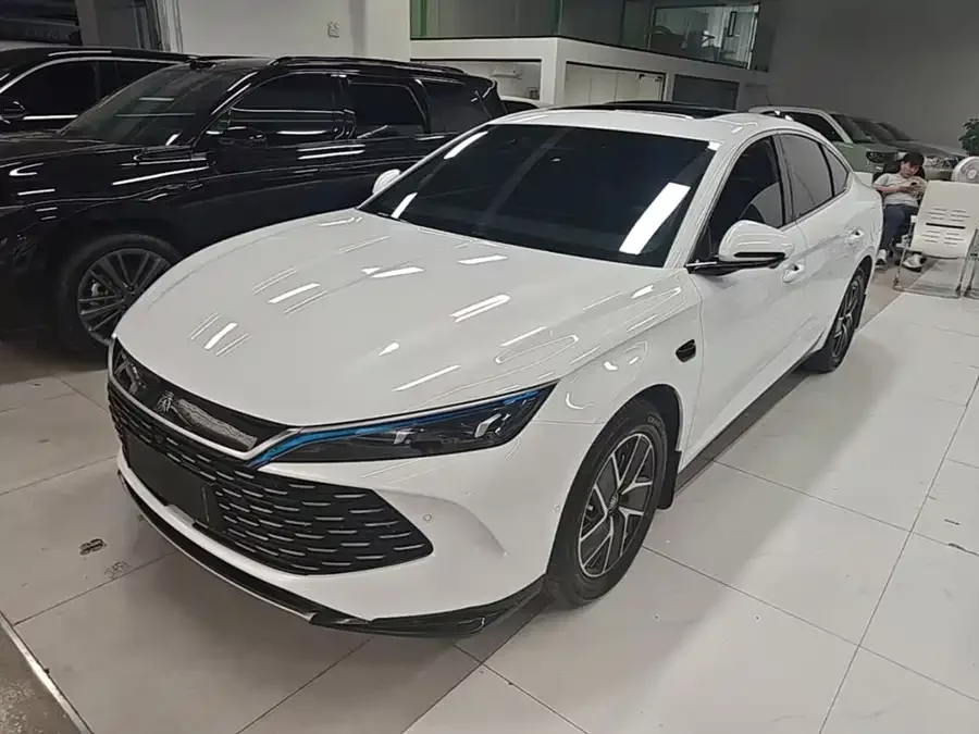 BYD Qin L