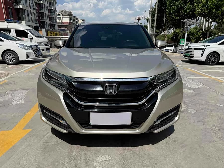 Honda UR-V