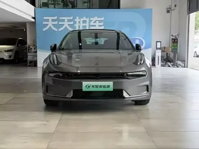 Zeekr 001