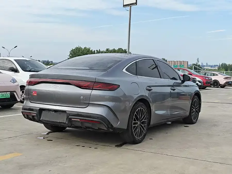 BYD Qin L