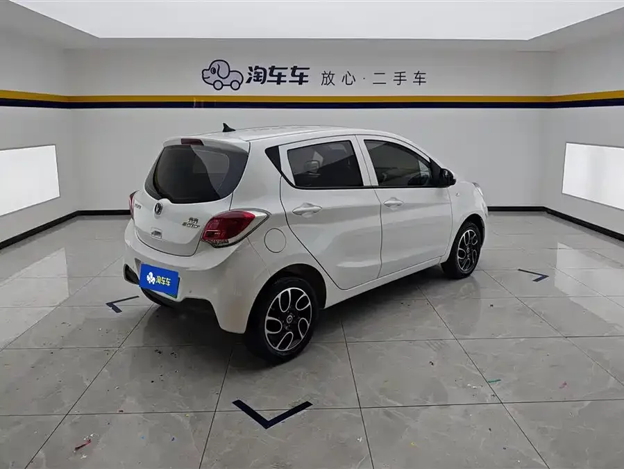 Changan Benben E-Star