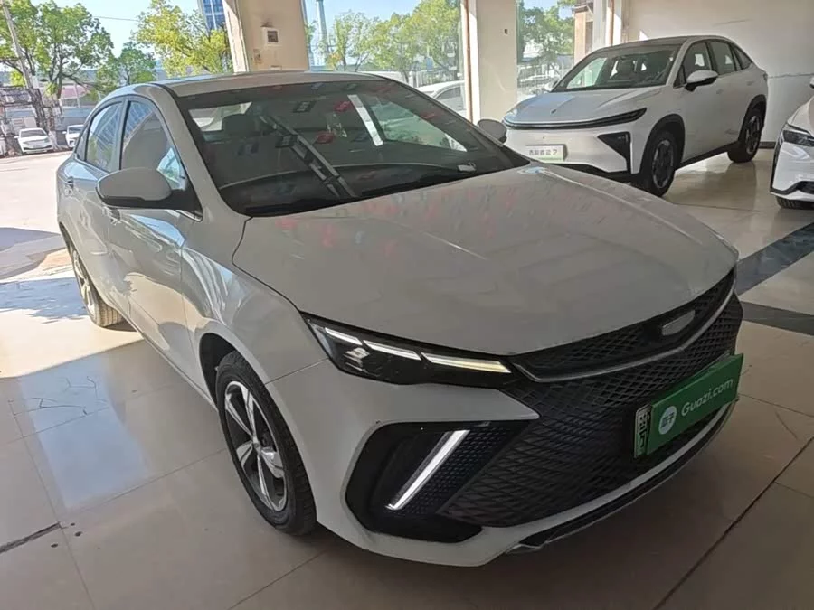 Geely Emgrand L HiP