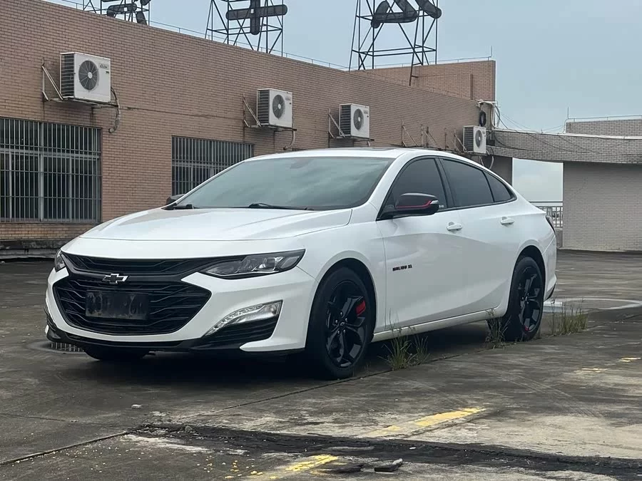 Chevrolet Malibu XL
