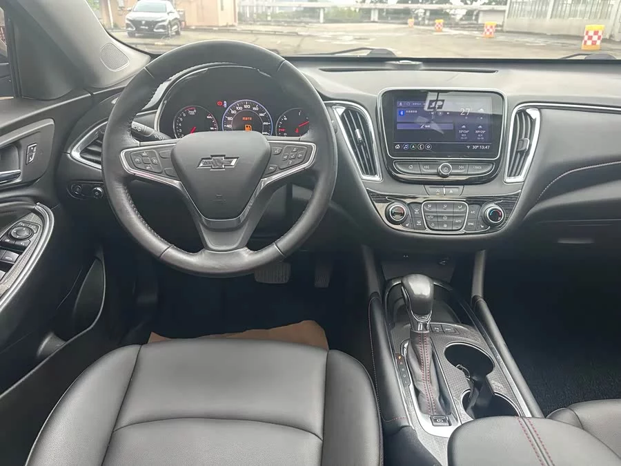 Chevrolet Malibu XL