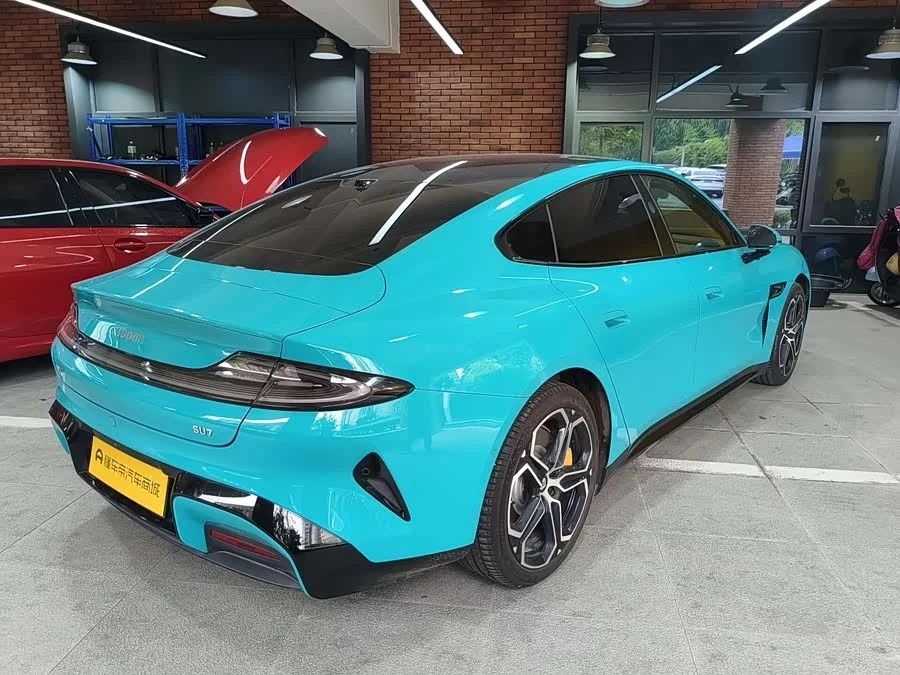 Xiaomi SU7