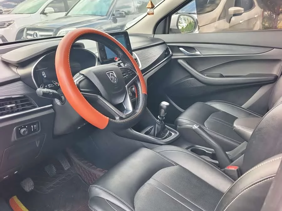 Baojun 360