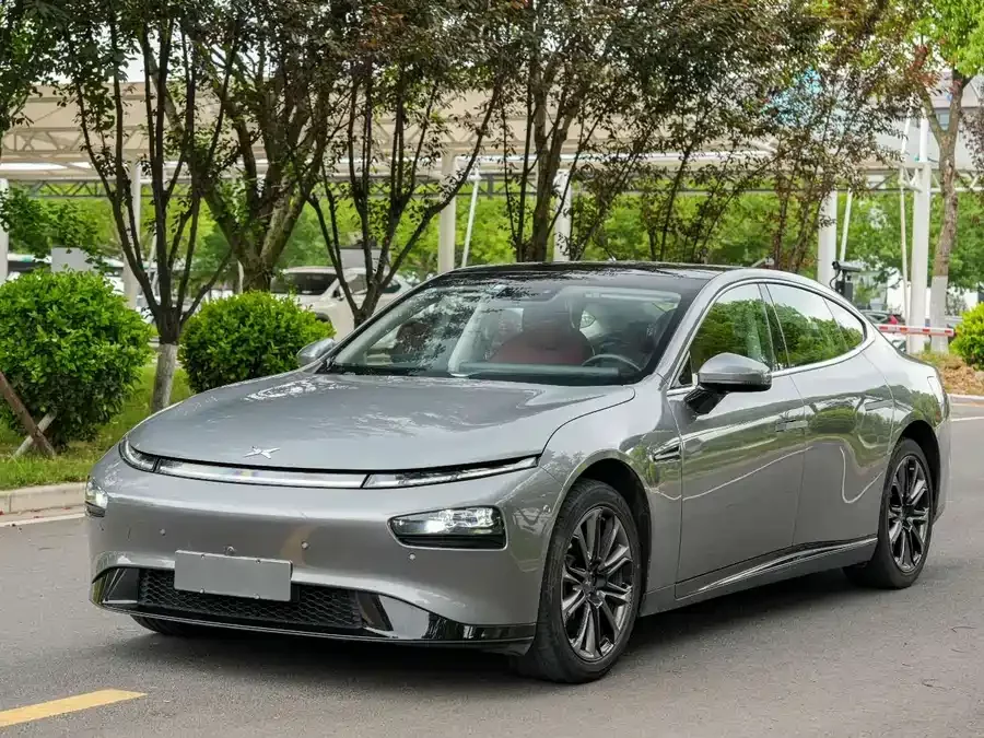Xpeng P7