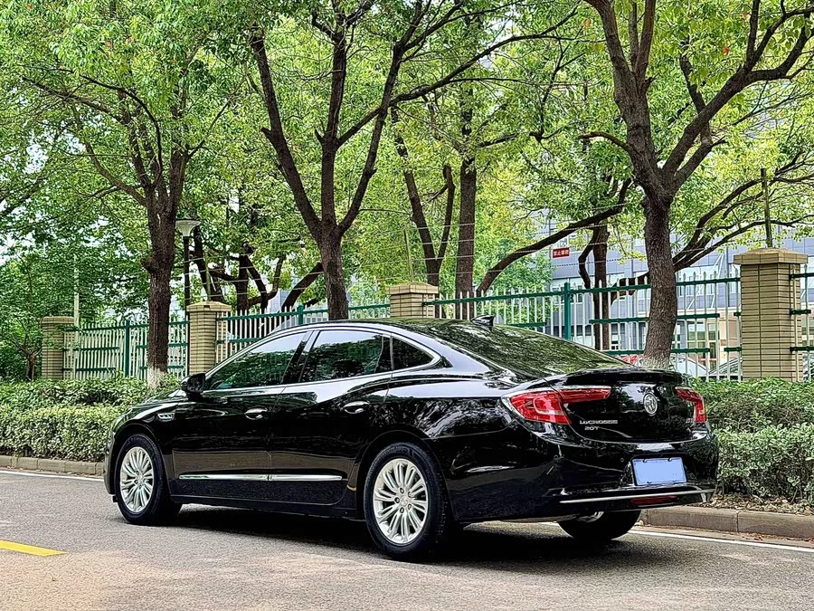 Buick LaCrosse