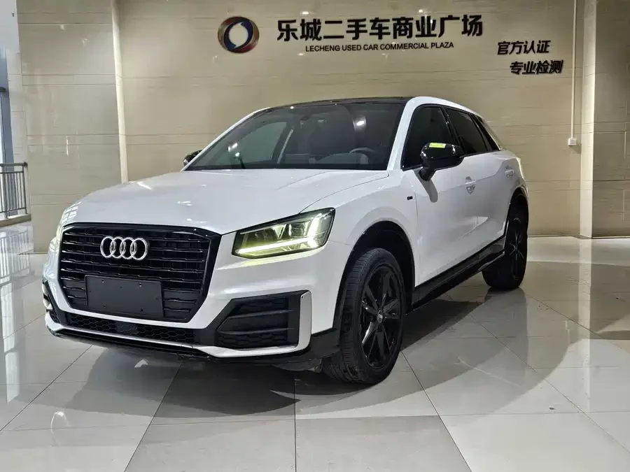 Audi Q2L