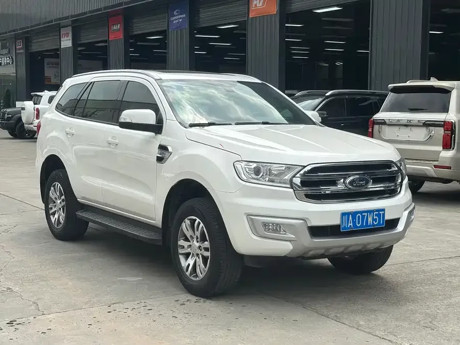 Ford Everest
