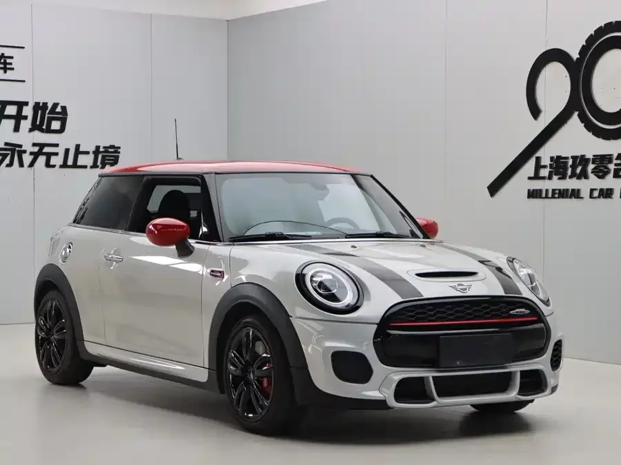 MINI JCW