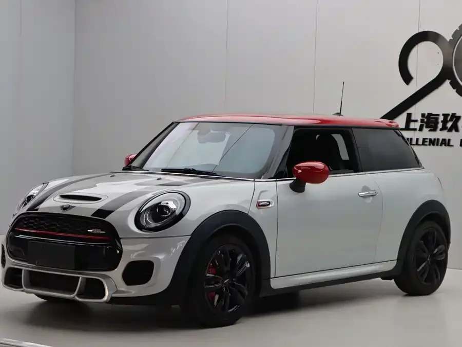 MINI JCW