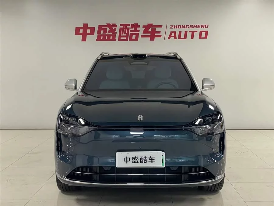 AITO Wenjie M9