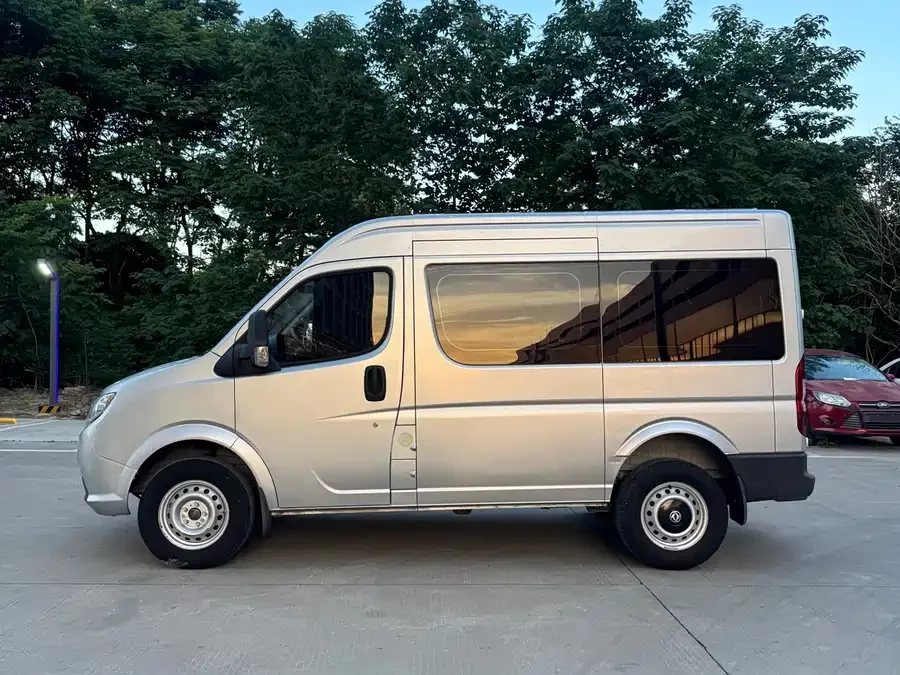 Dongfeng Yufeng