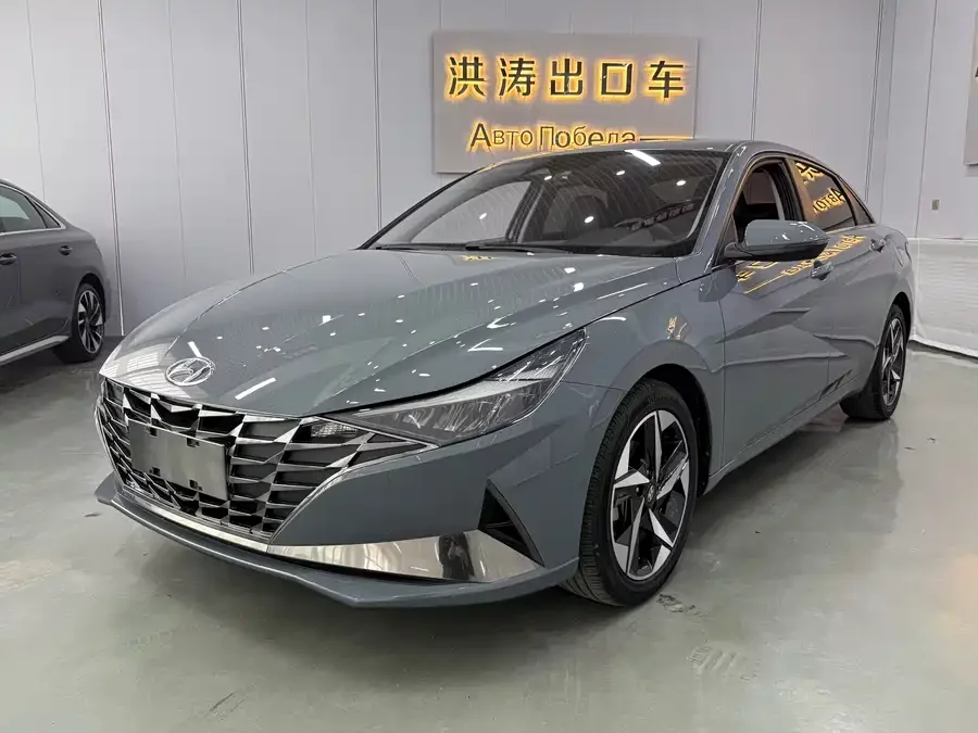 Hyundai Elantra
