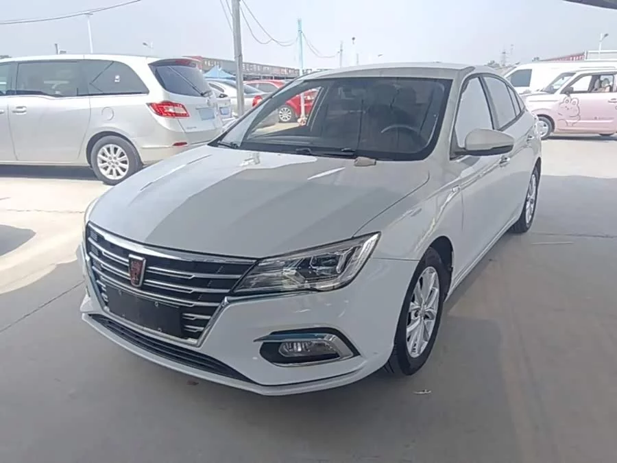 Roewe i5