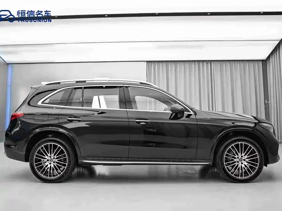 Mercedes Benz GLC