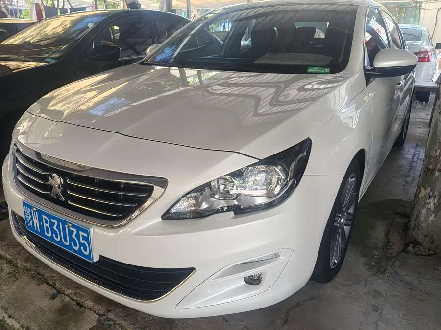 Peugeot 408