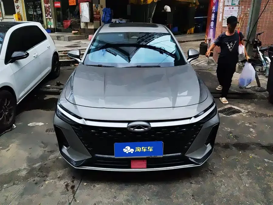 Chery Arrizo 8