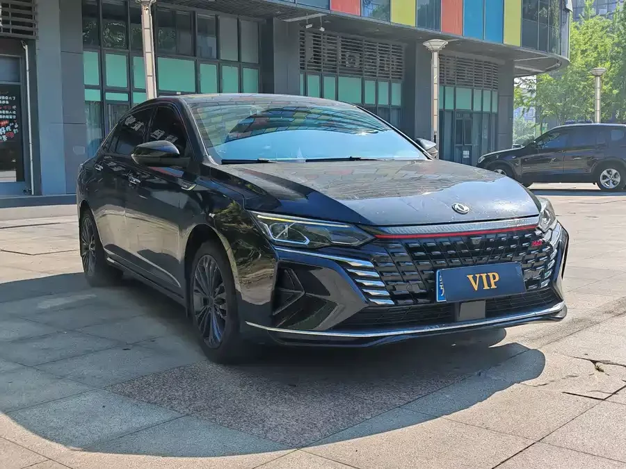 Dongfeng Yixuan MAX