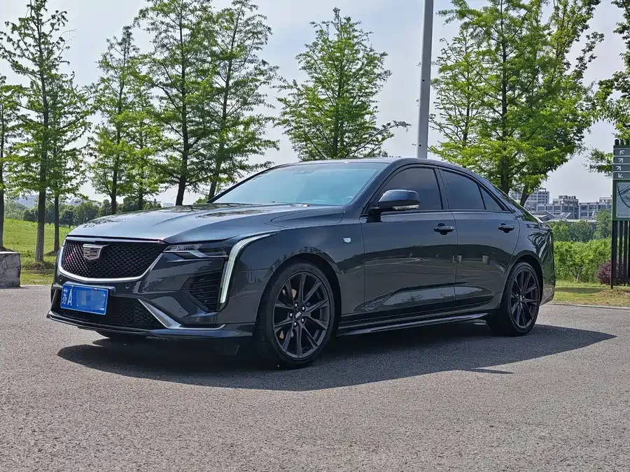 Cadillac CT4