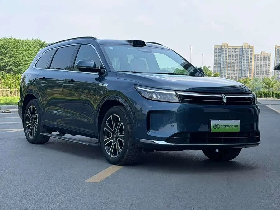 AITO Wenjie M7