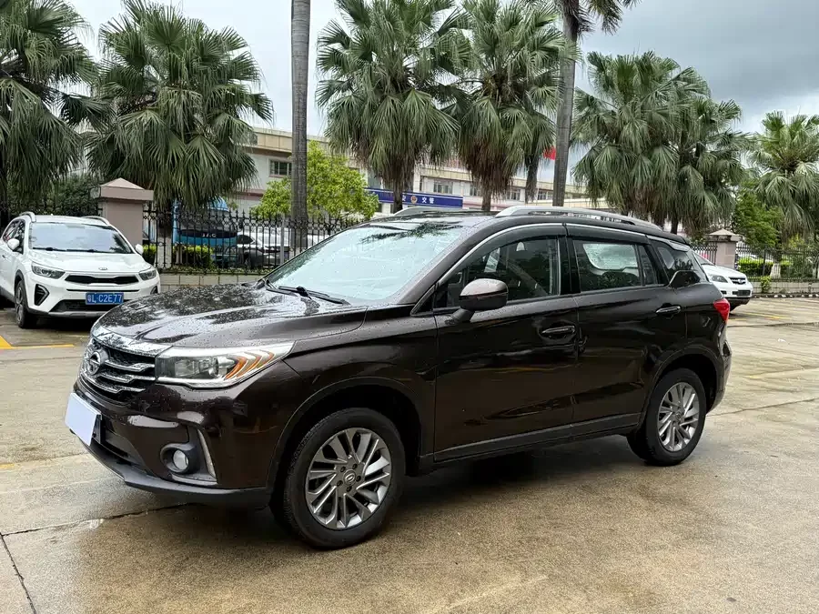 GAC Trumpchi GS4