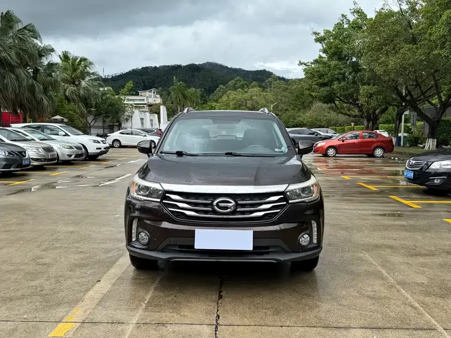 GAC Trumpchi GS4