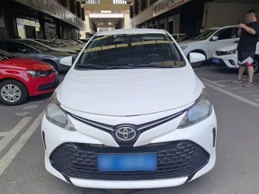 Toyota Vios FS