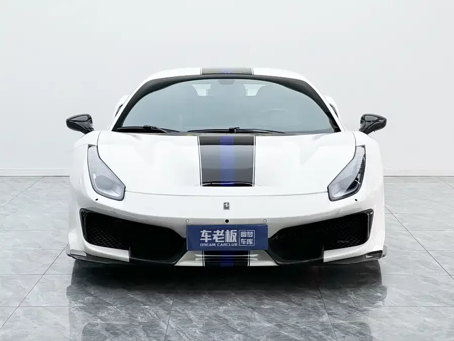 Ferrari 488