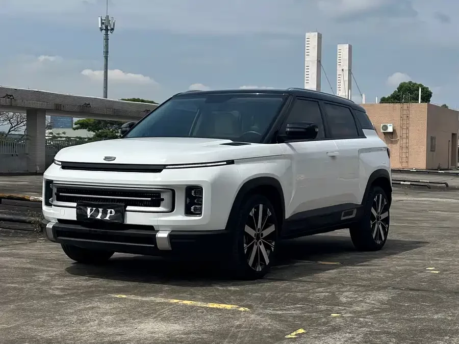 Geely ICON