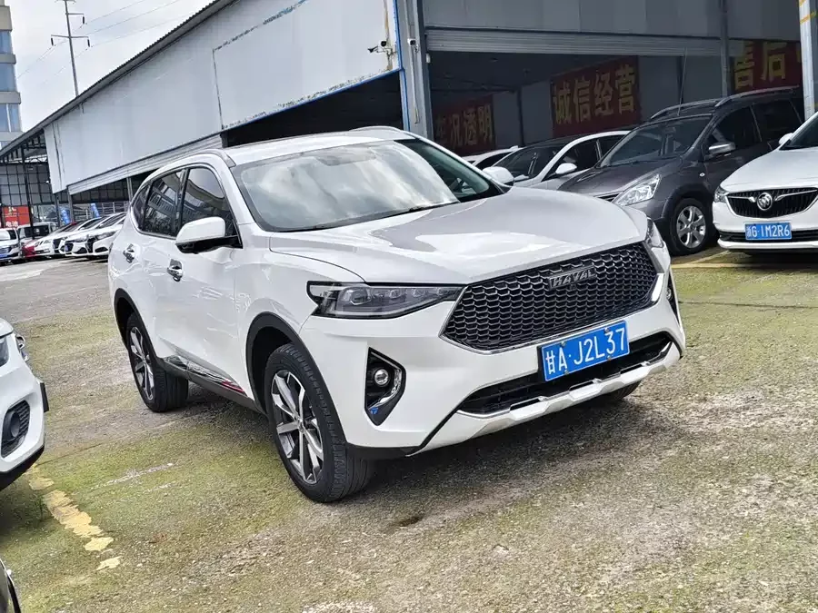 Haval F7