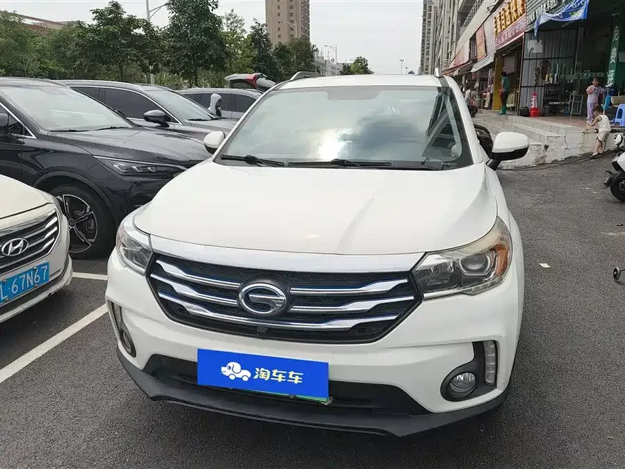 GAC Trumpchi GS4 New Energy
