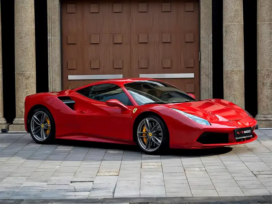 Ferrari 488
