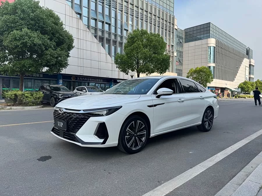 Chery Arrizo 8
