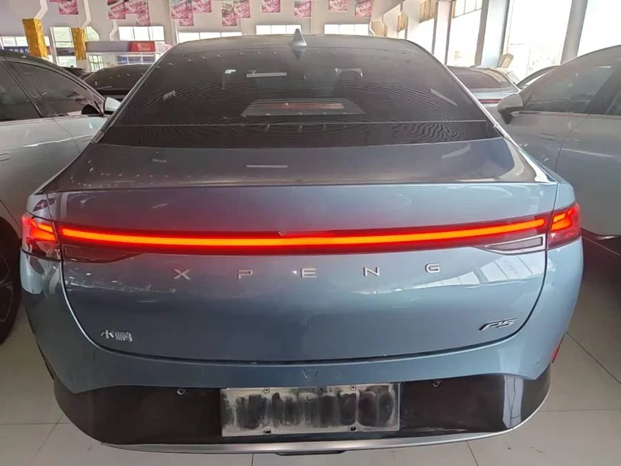 Xpeng P5