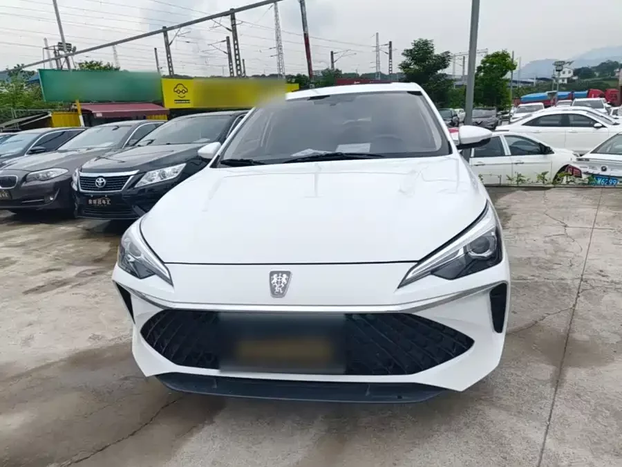Roewe i5