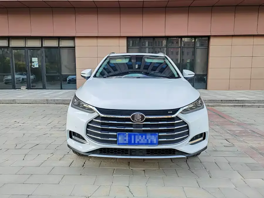 BYD Tang
